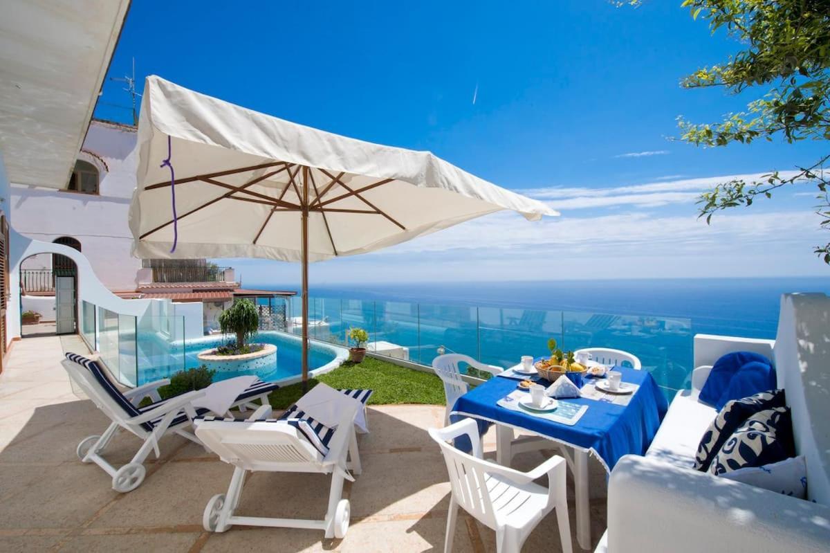 Holidays Dream Праяно Екстериор снимка